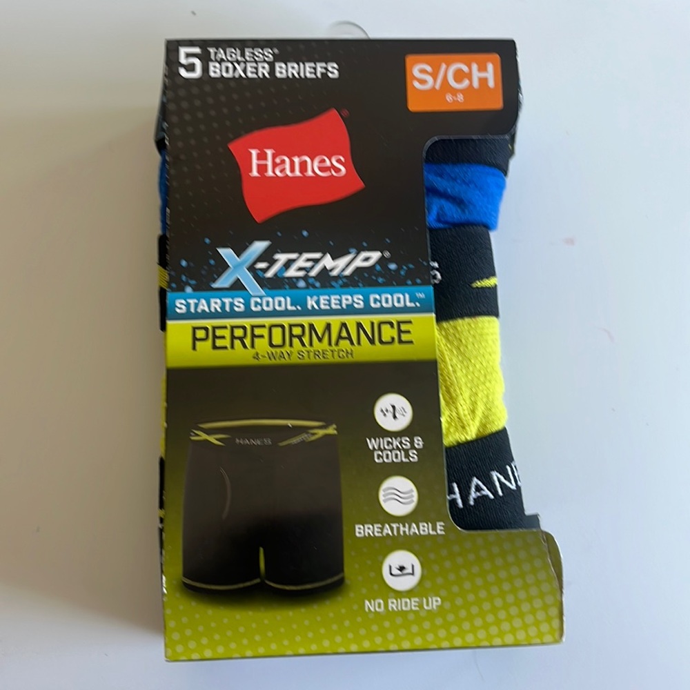Hanes Boy's S/CH 6-8 Boxer Briefs 5 Tagless X-Temp Performance 4-Way Stretch